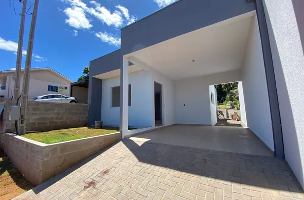 Casa para venda com 1 suíte + 1 quarto - Centro Cívico - Realeza/PR