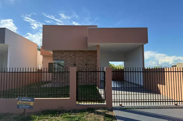 Casa para venda no Bairro jardim Marchese em Realeza
