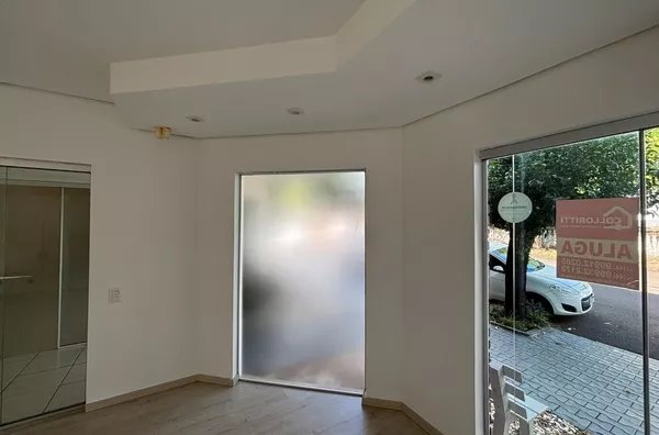 Sala comercial para aluguel no Centro de Realeza - Foto 4