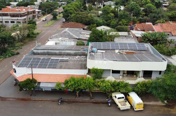 Imóvel comercial com apartamento à venda em Realeza