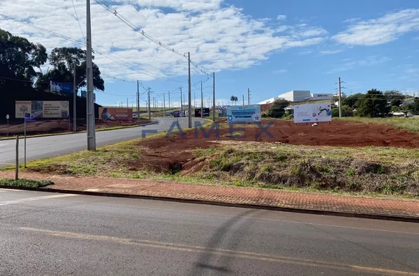 TERRENO PARA LOCAÇÃO  DE OUTDOORS  PROXIMO AO SHOPPING - MELHOR LOCALIZAÇÃO PARA DIVULGAR A SUA EMPRESA