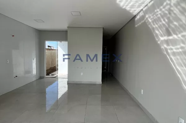 CASA NOVA À VENDA - BAIRRO PAGNOCELLI PATO BRANCO-PR