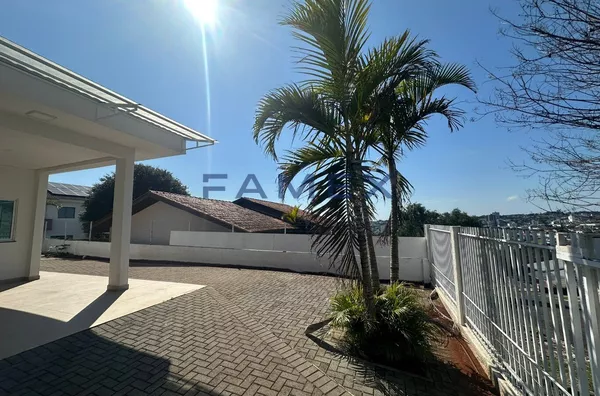 CASA PARA LOCAÇÃO BAIRRO JARDIM PRIMAVERA COM 01 SUITE + 02 QUARTOS