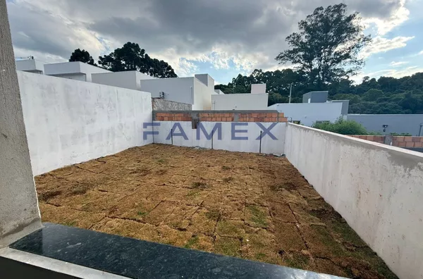 CASA NOVA À VENDA NO BAIRRO FRARON