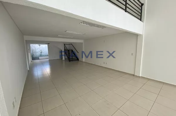 SALA COMERCIAL PARA LOCACÃO NO CENTRO 