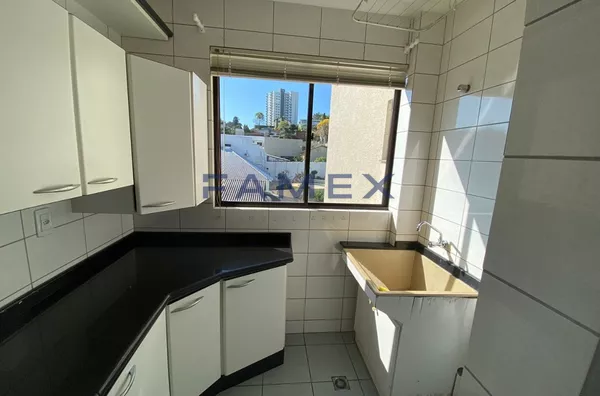 APARTAMENTO ED SIENA COM 01 SUITE + 02 QUARTOS - EXCELENTE LOCALIZAÇÃO