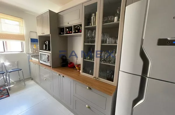 APARTAMENTO ED SIENA COM 01 SUITE + 02 QUARTOS - EXCELENTE LOCALIZAÇÃO