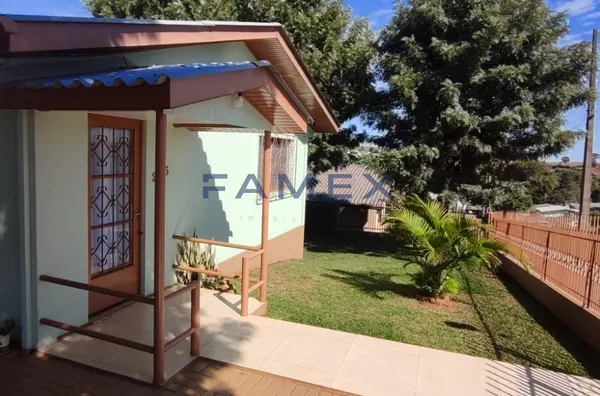 CASA-BAIRRO MORUMBI-PATO BRANCO-PR-