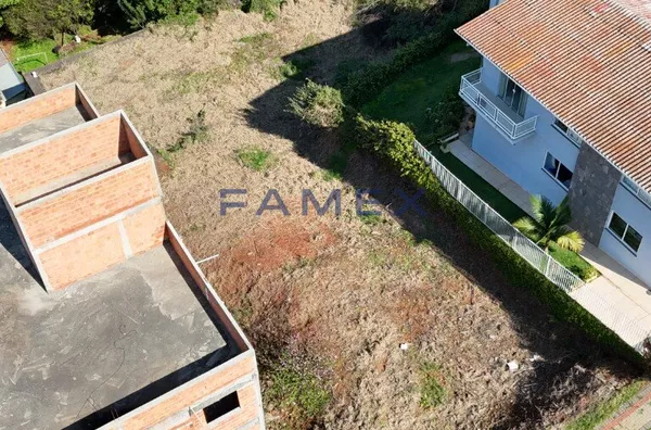 TERRENO À VENDA NO CENTRO DE PATO BRANCO