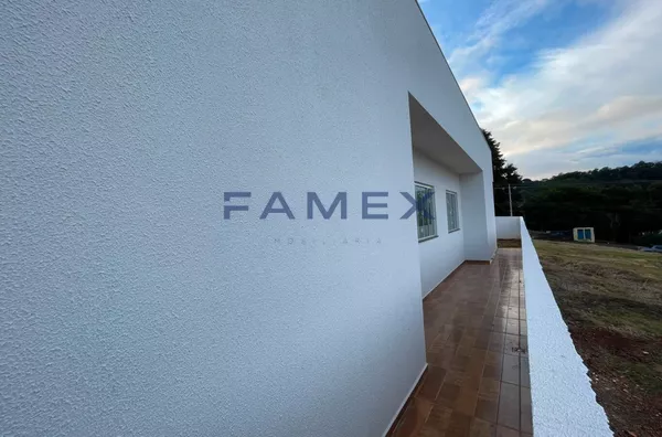 Casa com 1 suite e 2 quartos à venda - Bairro Jardim Floresta - Pato Branco