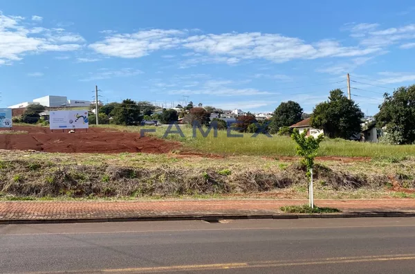 TERRENO PARA LOCAÇÃO  DE OUTDOORS  PROXIMO AO SHOPPING - MELHOR LOCALIZAÇÃO PARA DIVULGAR A SUA EMPRESA