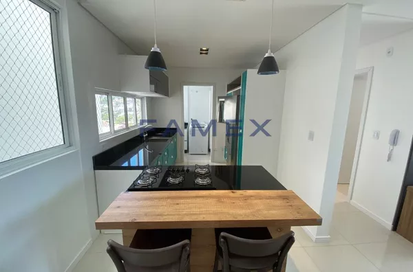 APARTAMENTO COM 01 SUITE + 01 QUARTO -  TODO MOBILIADO