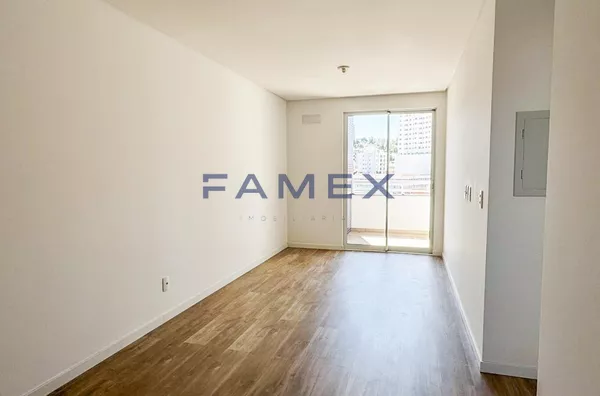 ED. SAFIRA - APARTAMENTO 101 COM 01 SUITE + 01 QUARTO - CENTRO - PRÓXIMO  A PRAÇA CENTRAL