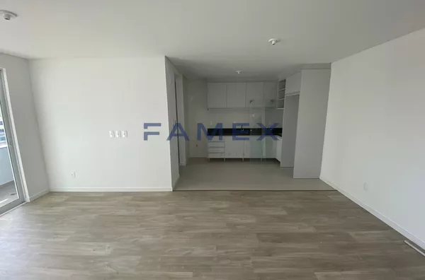 ED. SAFIRA - FINAL 03 - COM 01 SUITE +01 QUARTO - CENTRO - PROXIMO  A PRAÇA CENTRAL