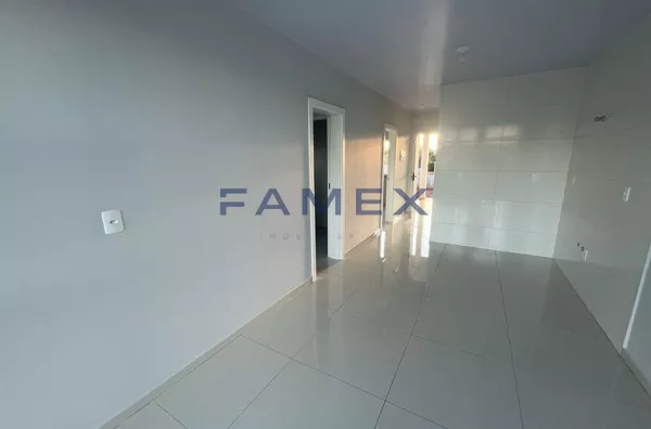 CASA NOVA À VENDA EM VITORINO