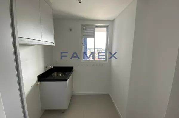 ED. SAFIRA - APARTAMENTO  FINAL 02 COM 01 SUITE +01 QUARTO - CENTRO - PROXIMO  A PRAÇA CENTRAL