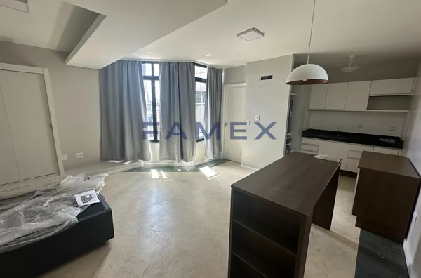 APARTAMENTO MOBILIADO PARA LOCAÇÃO -  COM 01 QUARTO - PRÓXIMO A PRAÇA CENTRAL