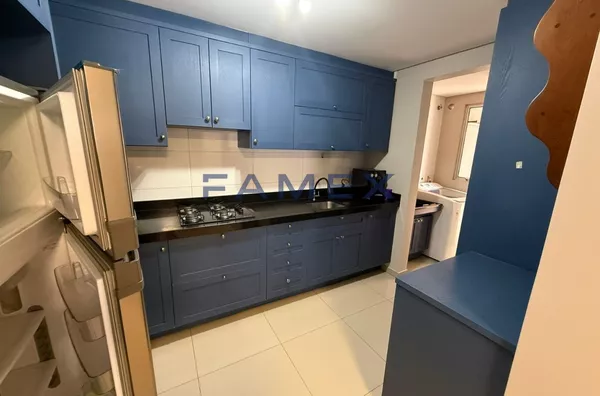 APARTAMENTO MOBILIADO À VENDA NO CENTRO