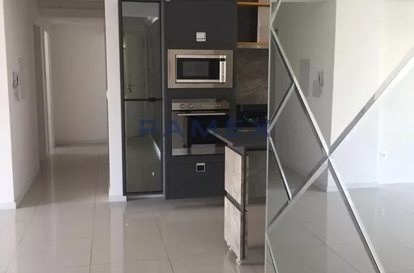 APARTAMENTO  204 TORRE B ED MONNA LISA -  COM 01 SUITE + 02 QUARTOS  - A 01 QUADRA DA PREFEITURA MUNICIPAL