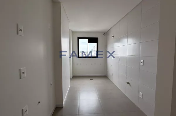 APARTAMENTO COM 01 SUÍTE + 01 QUARTO NO CENTRO   PARA LOCAÇÃO-   EDIFÍCIO OPALA -  02 QUADRAS DA  PRAÇA   CENTRAL