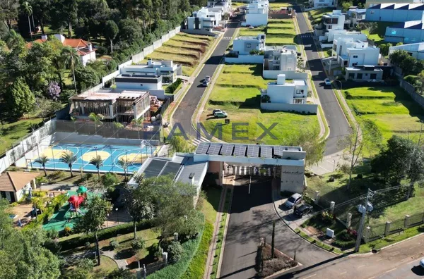 TERRENO À VENDA NO CONDOMÍNIO JARDINS DE MONET