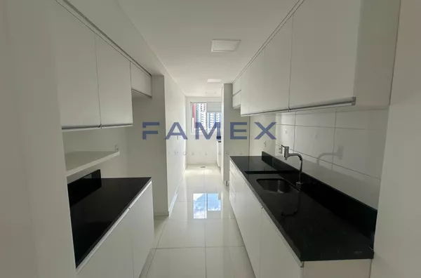 APARTAMENTO PARA LOCAÇÃO NO ED COLIBRI  COM 01 SUÍTE + 01 QUARTO NO CENTRO.