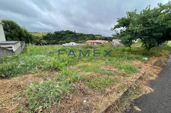 TERRENO ESQUINA A VENDA NO BAIRRO MENINO DEUS EM PATO BRANCO