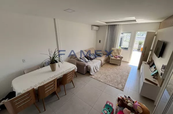 SOBRADO À VENDA NO BAIRRO SÃO FRANCISCO