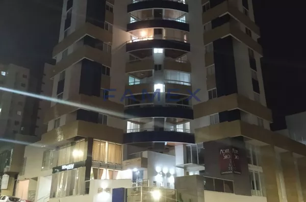 EXCELENTE APARTAMENTO NO CENTRO DE  PATO BRANCO, 1 SUITE + 2 DORMITORIOS.