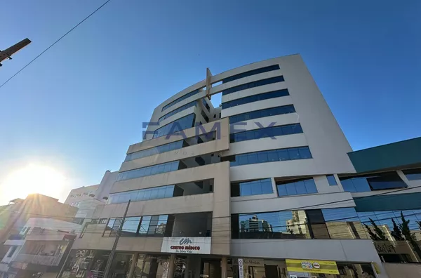 SALA COMERCIAL  PARA LOCAÇÃO NO  CENTRO HOSPITALAR DR SILVIO VIDAL 