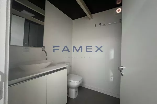 APARTAMENTO MOBILIADO PARA LOCAÇÃO -  COM 01 QUARTO - PRÓXIMO A PRAÇA CENTRAL