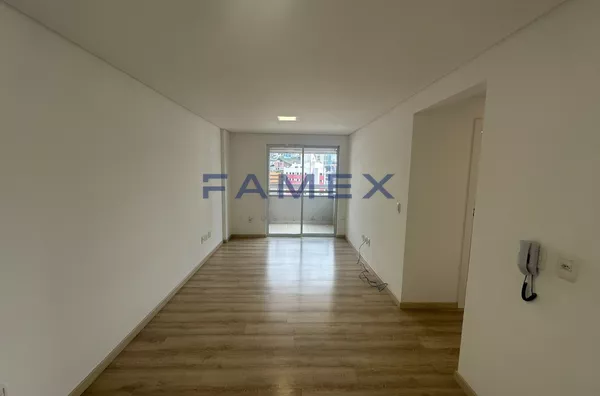 APARTAMENTO PARA LOCAÇÃO NO ED COLIBRI  COM 01 SUÍTE + 01 QUARTO NO CENTRO.