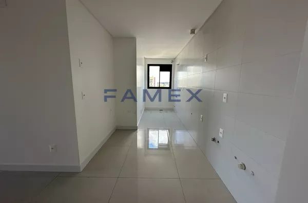 APARTAMENTO PARA LOCAÇÃO MOBILIADO COM 01 SUIÍTE + 01 QUARTO NO CENTRO