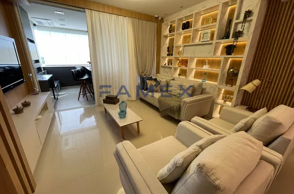 APARTAMENTO ÁREA INTERNA