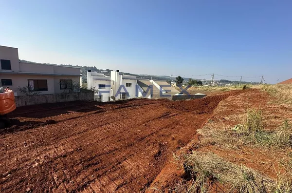 TERRENO À VENDA NO BAIRRO FRARON
