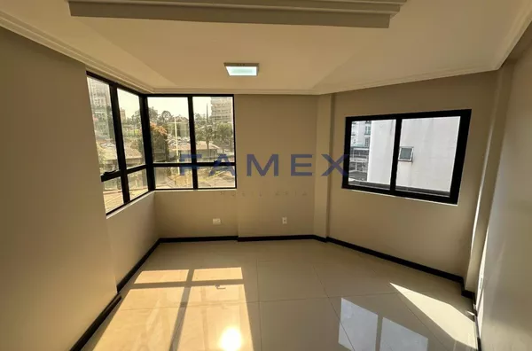 Apartamento para locação no centro com 01 suíte + 02 quartos - Foto 6