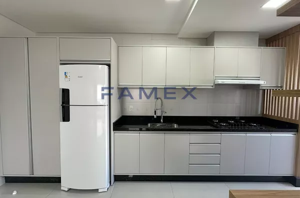 APARTAMENTO PARA LOCAÇÃO MOBILIADO COM 01 SUIÍTE + 01 QUARTO NO CENTRO