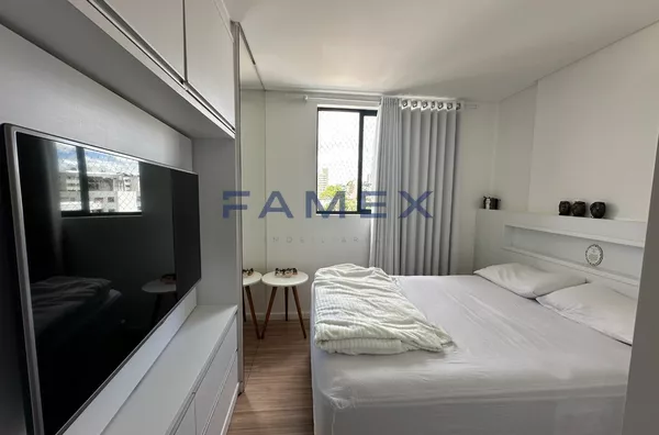 APARTAMENTO STUDIO NO CENTRO ED. TOPÁZIO - PRÓXIMO  DO SUPER POLO