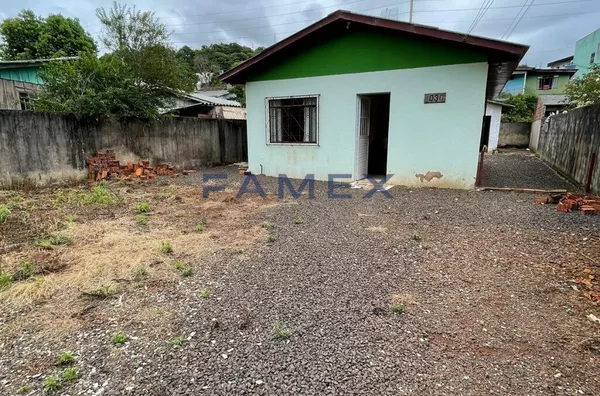 CASA A VENDA NO BAIRRO BONATTO EM PATO BRANCO - 2 QUARTOS