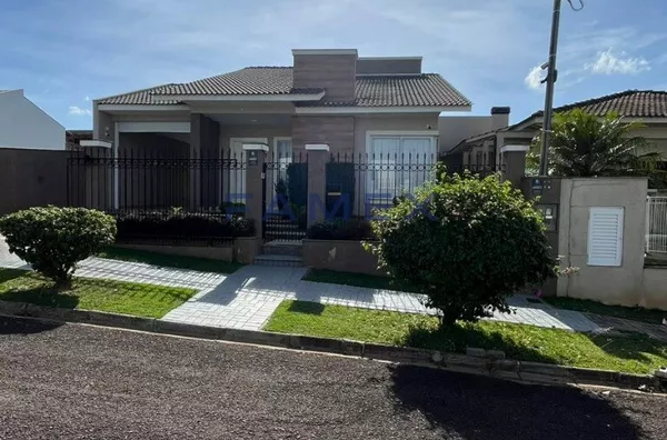 CASA PARA VENDA, 1 SUITE + 2 QUARTOS,PISCINA, EDICULA, BAIRRO MENINO DEUS