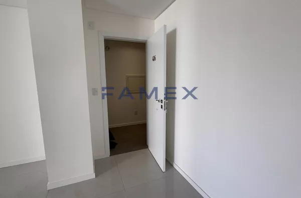 APARTAMENTO PARA LOCAÇÃO NO CENTRO ED BATEL - COM 01 SUÍTE +01 QUARTO
