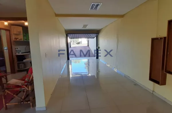 SOBRADO À VENDA ACEITA PERMUTA NA NEGOCIAÇÃO