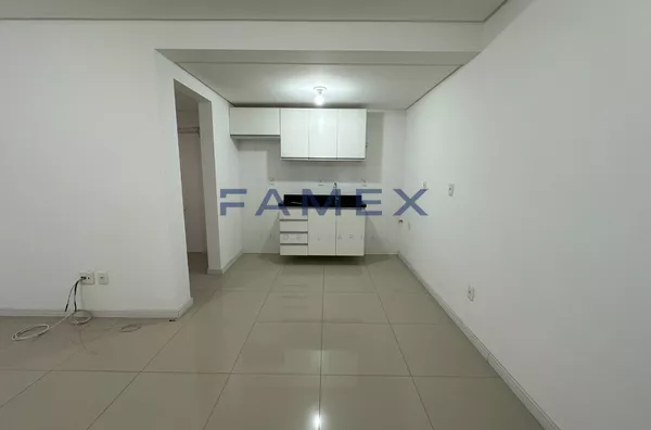 APARTAMENTO PARA LOCAÇÃO NO CENTRO COM 01 SUÍTE + 01 QUARTO