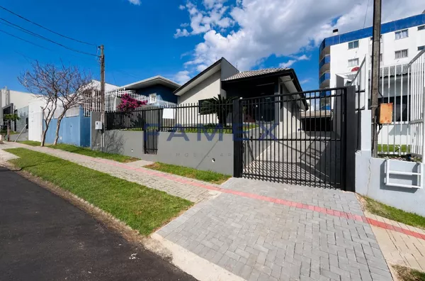 Casa para venda, próxima ao Shopping Bairro Vila Isabel em Pato Branco-PR