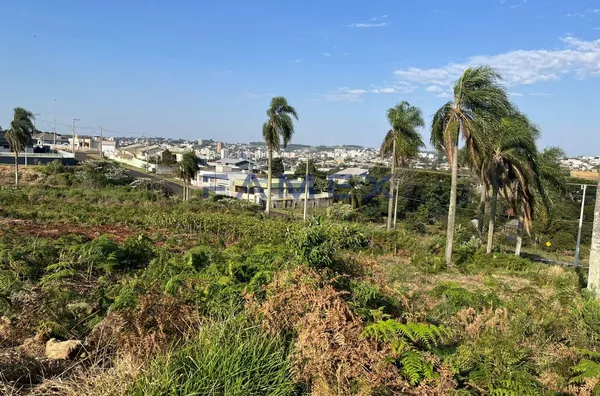 TERRENO À VENDA NO BAIRRO AEROPORTO