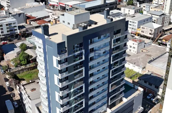 ED. SAFIRA - APARTAMENTO COM 01 SUITE + 01 QUARTO - CENTRO - PRÓXIMO  A PRAÇA CENTRAL