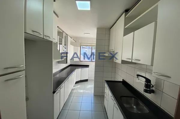 APARTAMENTO ED SIENA COM 01 SUITE + 02 QUARTOS - EXCELENTE LOCALIZAÇÃO