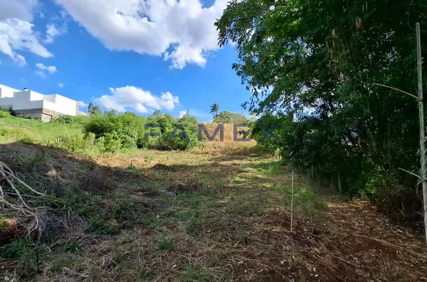 LOTE DE 512M² PRÓXIMO A NATUREZA