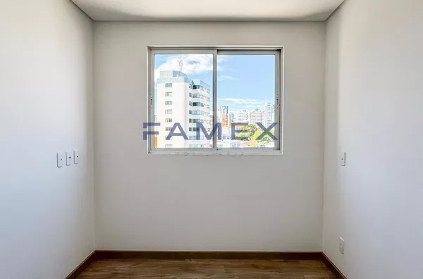 ED. SAFIRA - APARTAMENTO 101 COM 01 SUITE + 01 QUARTO - CENTRO - PRÓXIMO  A PRAÇA CENTRAL - Foto 6