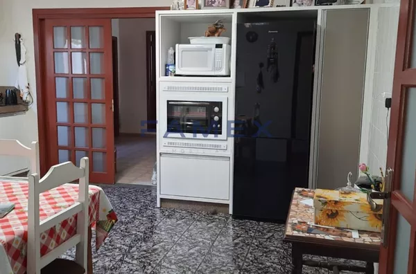 TERRENO NO CENTRO COM POSSIBILIDADES DE CONSTRUIR ATÉ 6 PAVIMENTOS